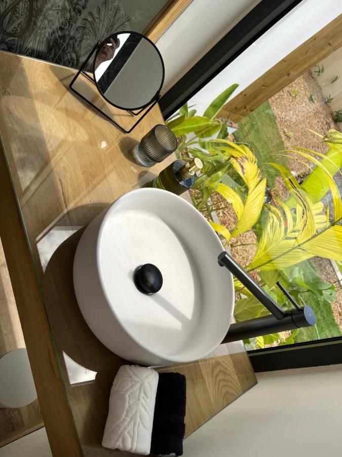 L'Empreinte-Oasis De Serenite Au Coeur D'Un Jardin Tropical Le Tampon Eksteriør billede